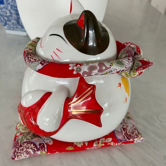 Cat Piggybank - Picture 2 of 8